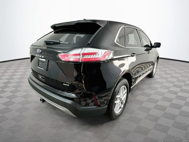 Certified 2024 Ford Edge SEL w/ Convenience Package AWD/4WD image 12