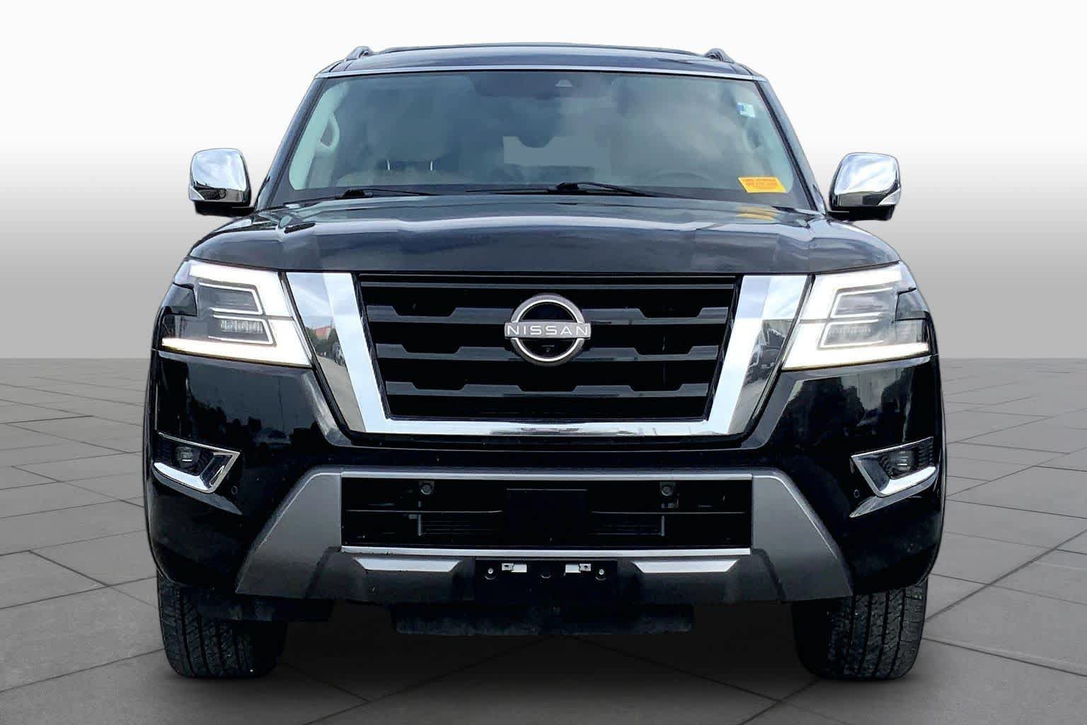 Used 2021 Nissan Armada Platinum w/ Captain's Chairs Package RWD image 4