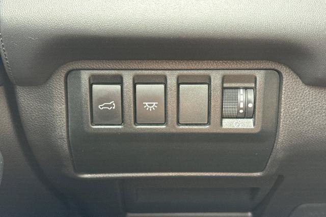 Used 2023 Subaru Ascent Limited w/ Technology Package AWD/4WD image 28