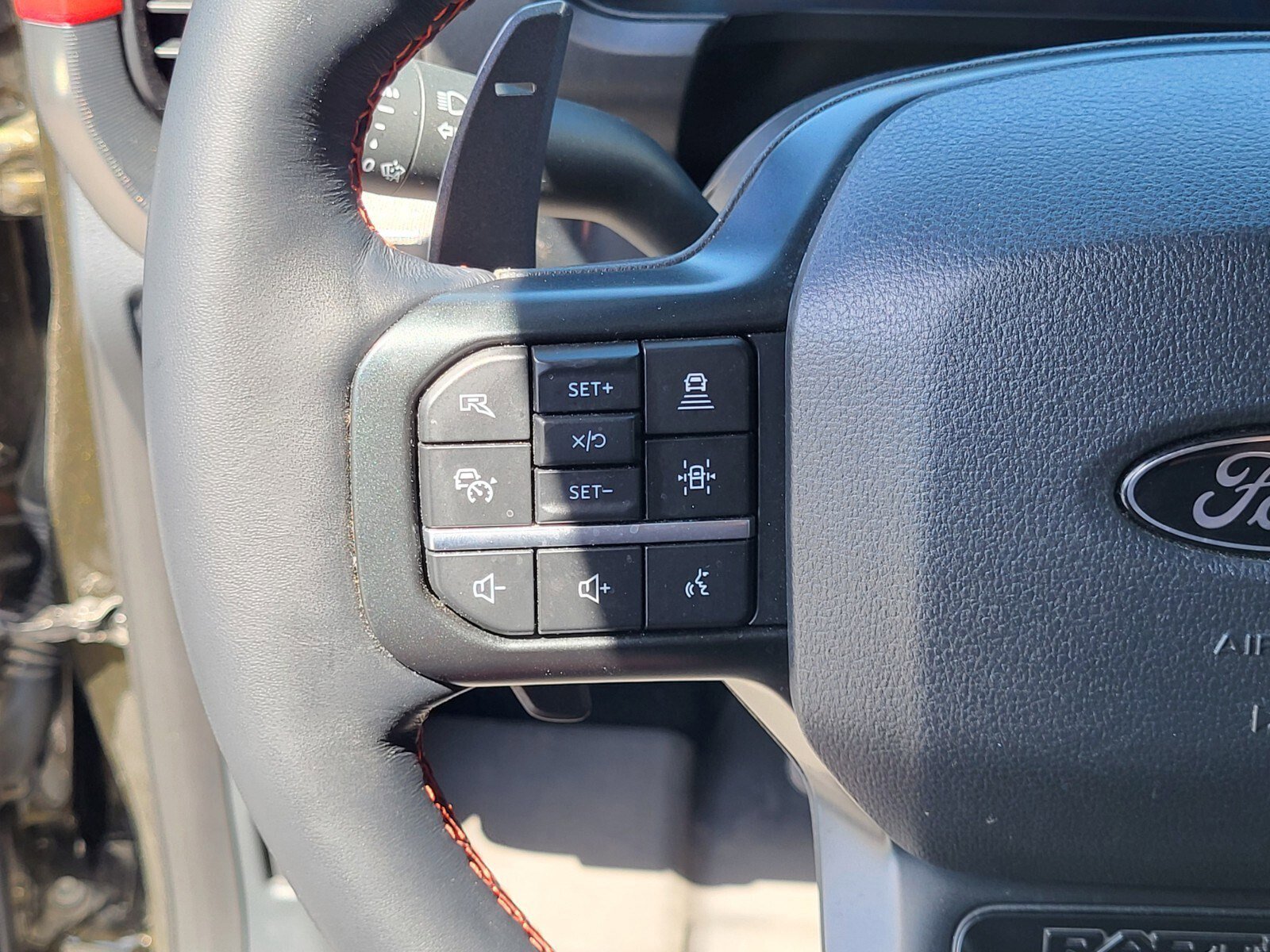 Certified 2025 Ford F150 Raptor image 27