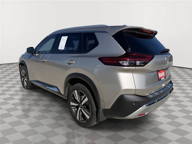 Used 2022 Nissan Rogue Platinum w/ Head-Up Display Package AWD/4WD image 7