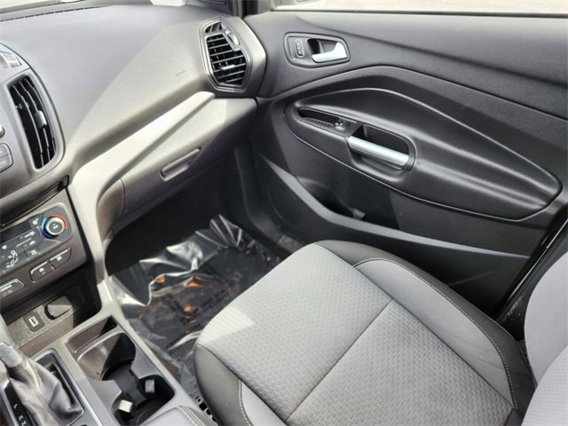 Certified 2017 Ford Escape SE image 15