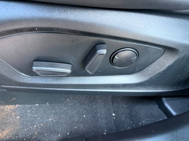 Certified 2022 Ford Explorer XLT w/ Equipment Group 202A image 27