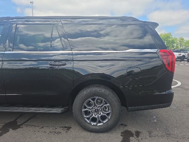 Certified 2025 Ford Expedition Max Active AWD/4WD image 18