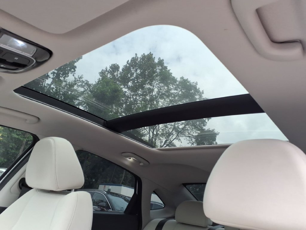 Used 2025 Hyundai Sonata SEL FWD image 19