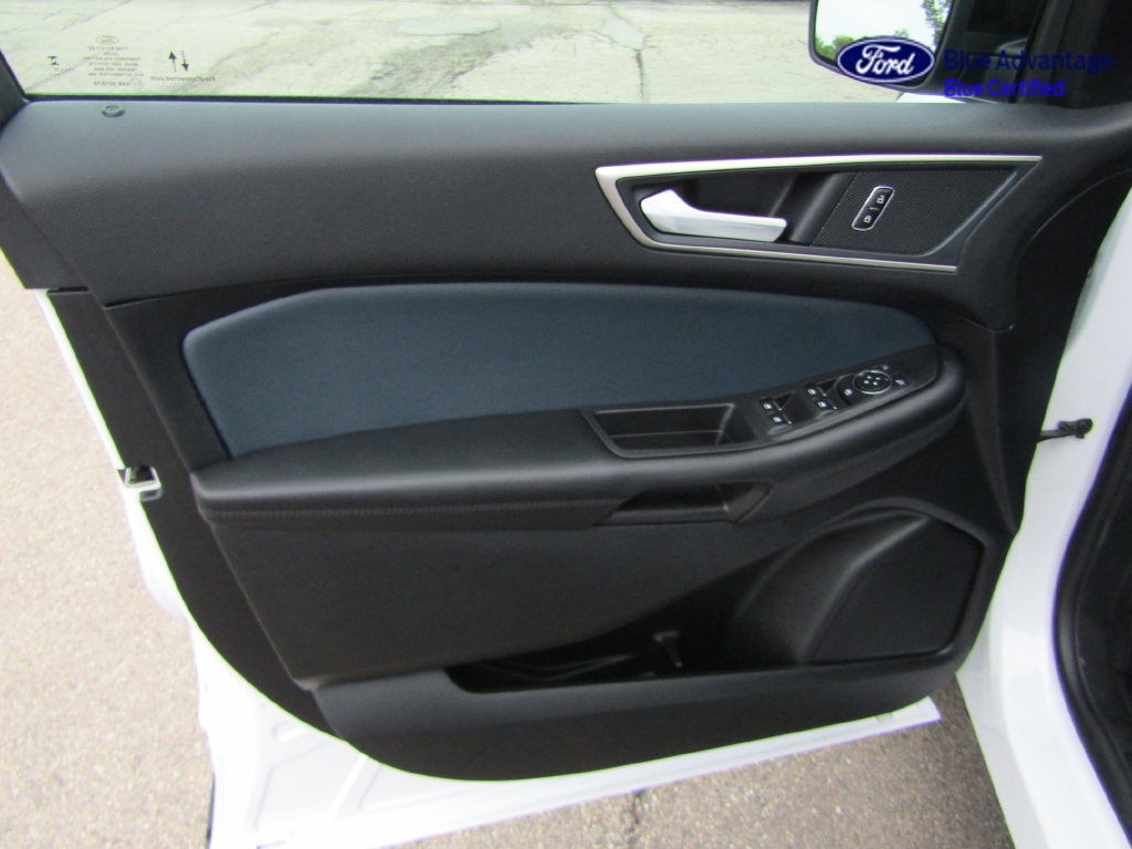 Certified 2024 Ford Edge SEL w/ Sport Appearance Package AWD/4WD image 28