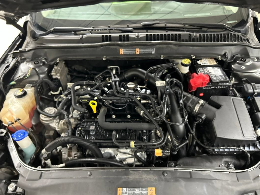 Certified 2019 Ford Fusion SE FWD image 28