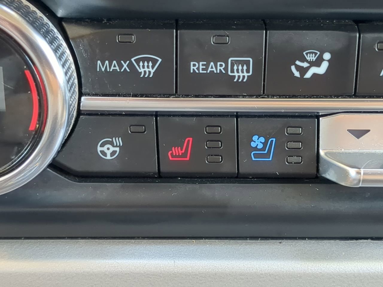 Certified 2022 Ford Expedition Max Limited image 24