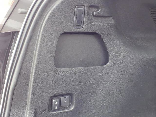 Certified 2023 Ford Edge ST-Line image 17