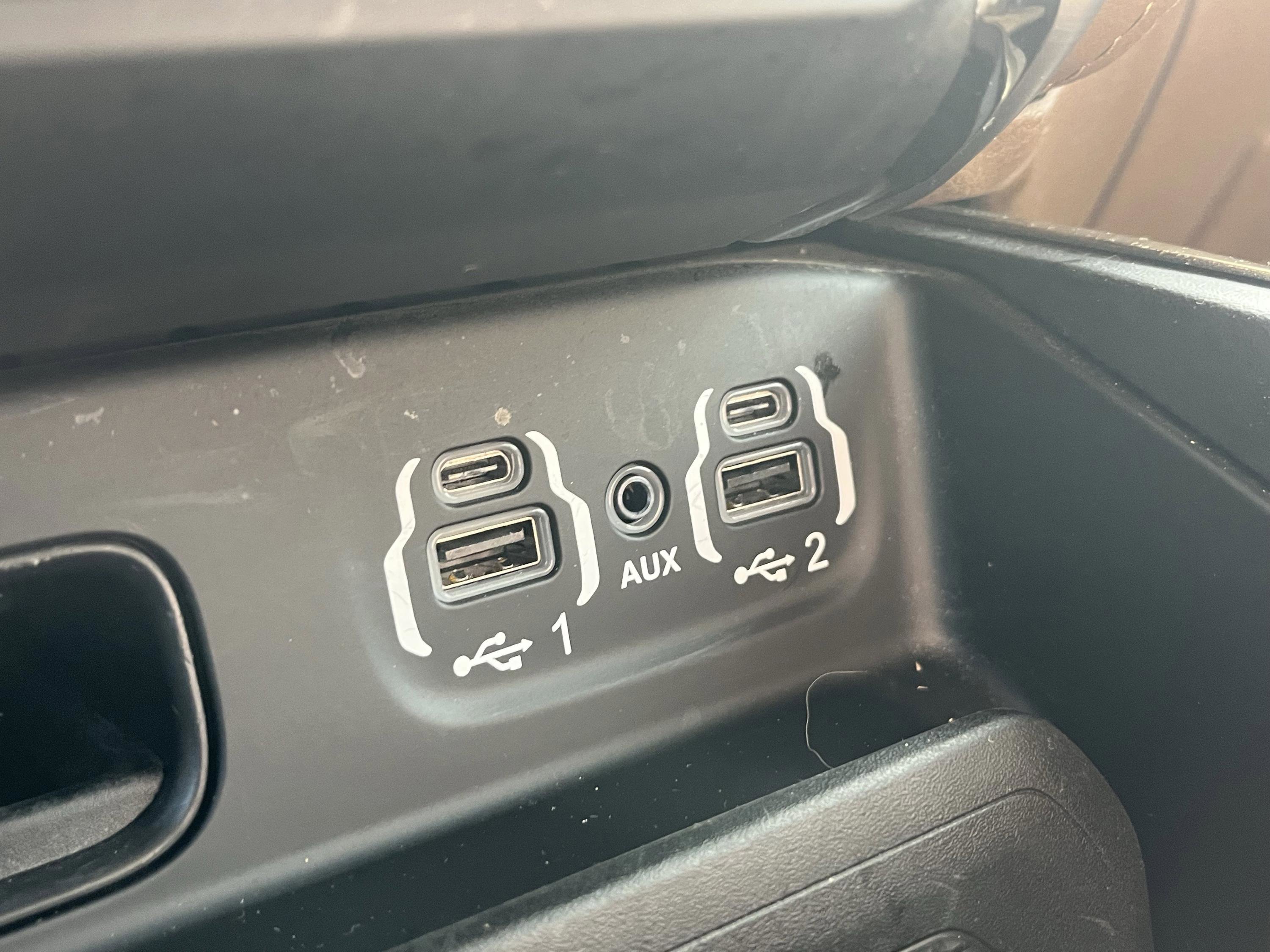 Used 2022 RAM 2500 Limited image 29