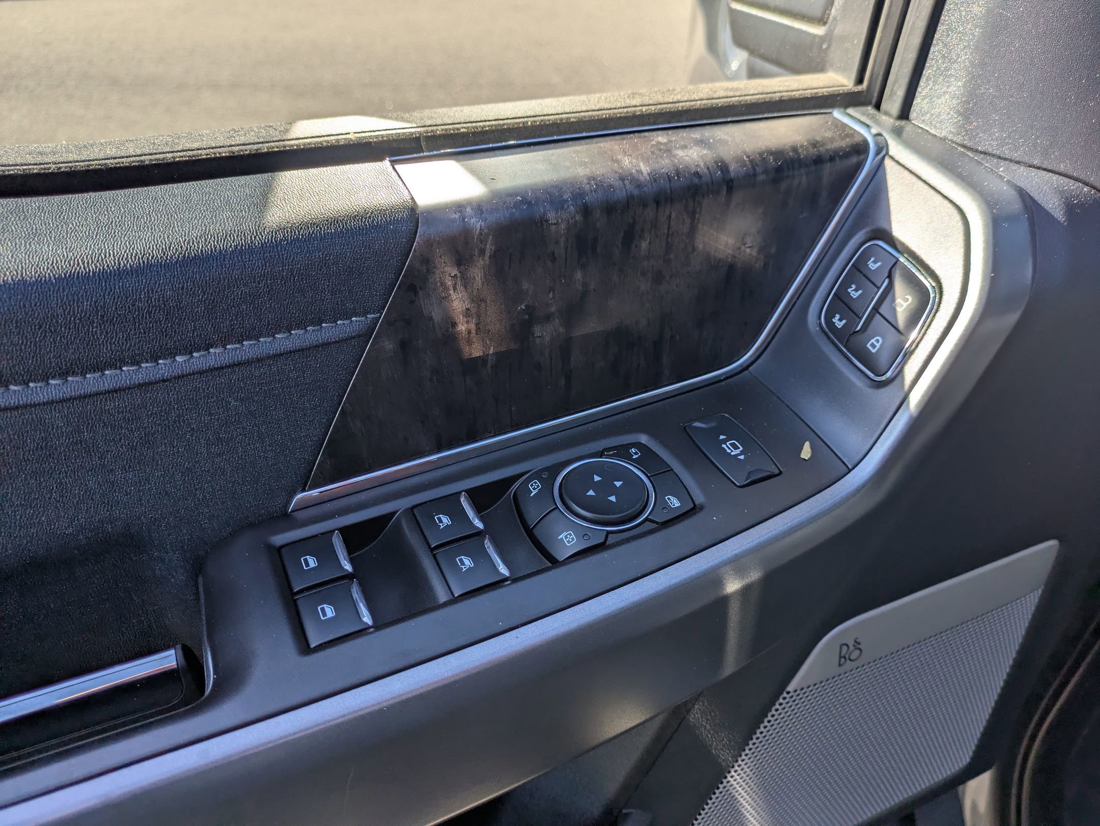 Certified 2024 Ford F350 Lariat w/ Lariat Ultimate Package AWD/4WD image 19