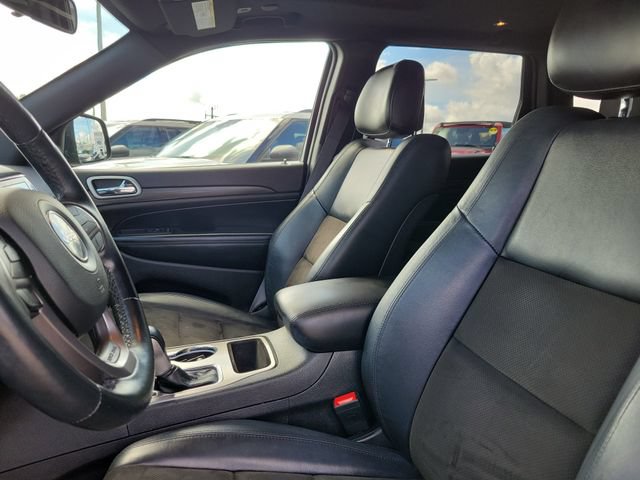 Used 2021 Jeep Grand Cherokee Laredo X AWD/4WD image 25