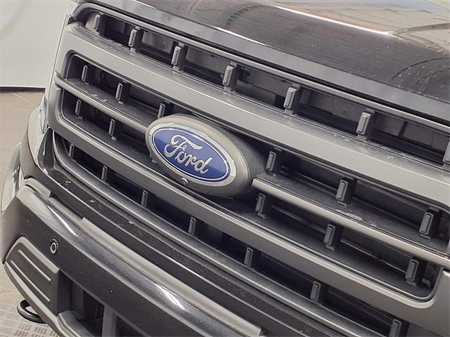 Certified 2023 Ford F150 Lariat w/ Equipment Group 502A High image 35