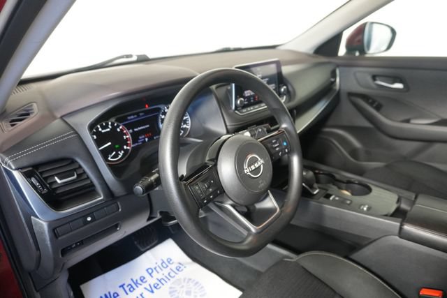 Used 2022 Nissan Rogue SV FWD image 19