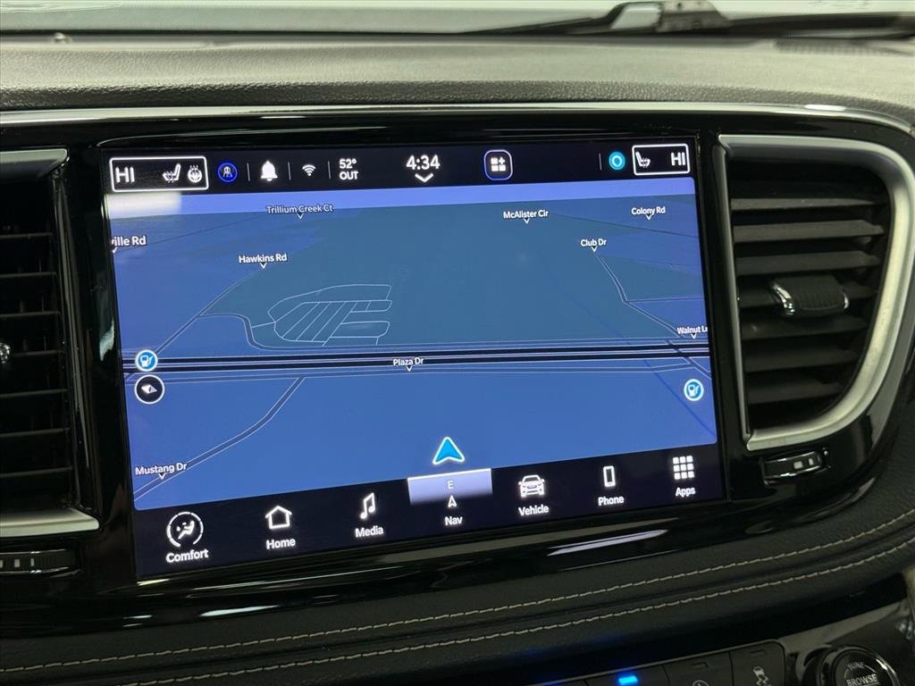 Used 2022 Chrysler Pacifica Limited image 20