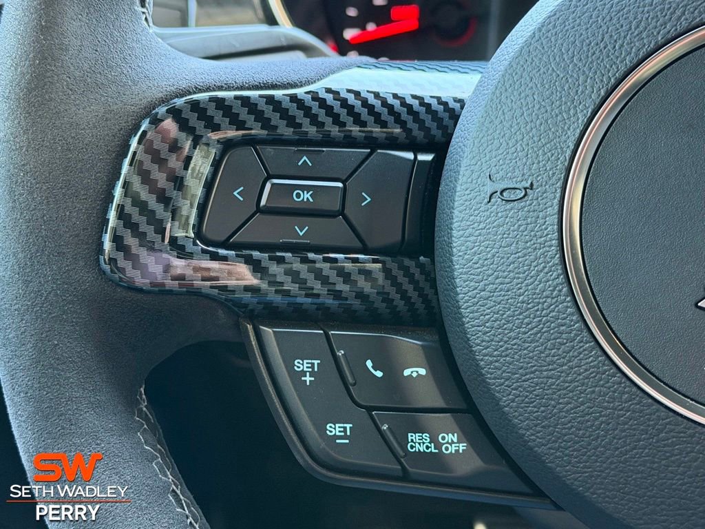 Certified 2020 Ford Mustang Shelby GT350 w/ Technology Package RWD image 27
