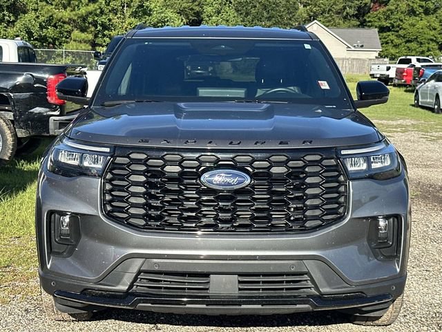Certified 2025 Ford Explorer ST-Line AWD/4WD image 12