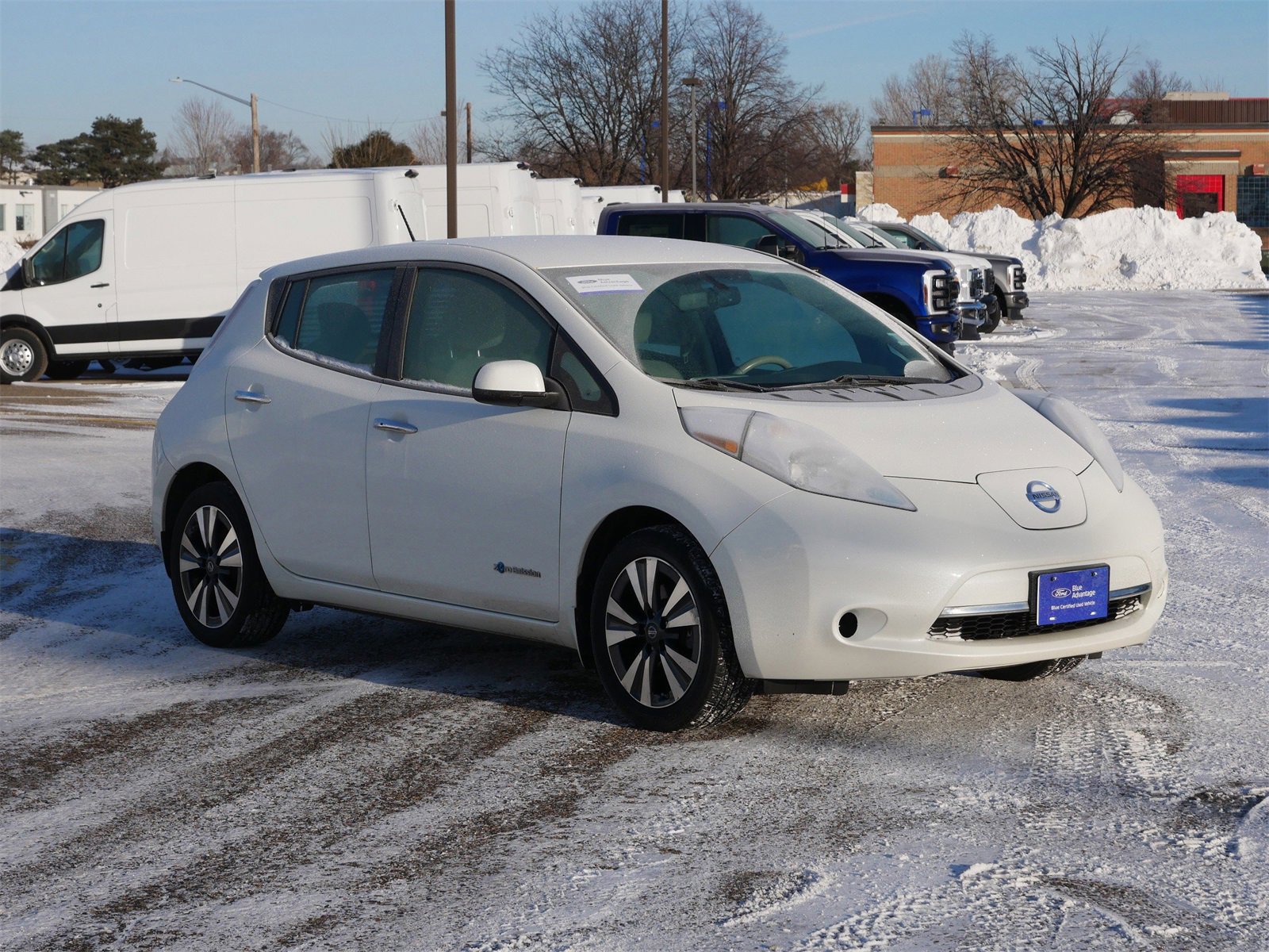 Used 2017 Nissan Leaf SV