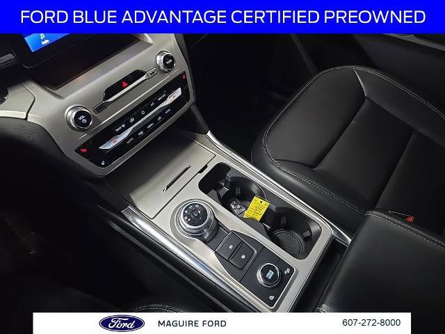 Certified 2022 Ford Explorer XLT w/ Equipment Group 202A image 31