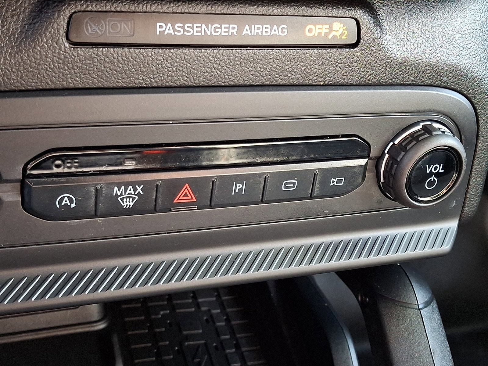 Certified 2025 Ford Bronco Sport Badlands image 16