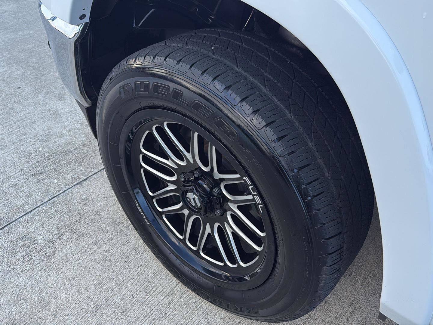 Used 2020 RAM 1500 Limited image 12