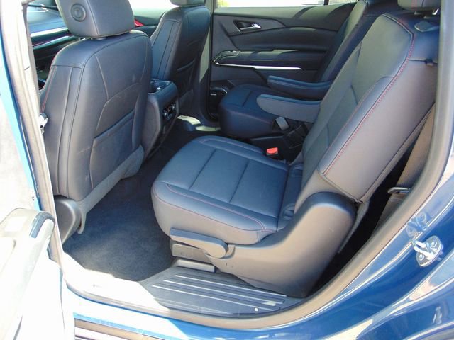 Used 2024 Chevrolet Traverse Z71 w/ Enhanced Driving Package AWD/4WD image 22