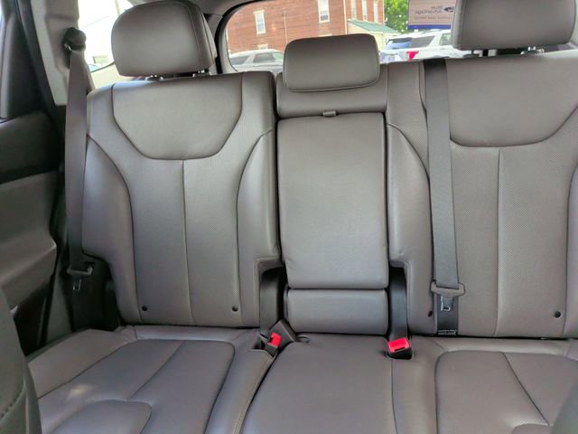 Used 2020 Hyundai Santa Fe Limited w/ Cargo Package AWD/4WD image 19