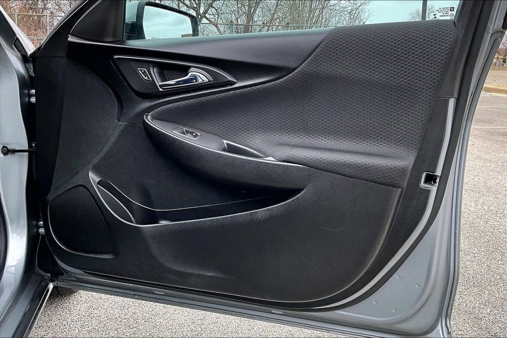 Used 2023 Chevrolet Malibu LT image 23