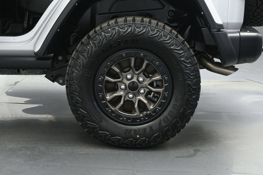 Used 2023 Jeep Wrangler Unlimited Rubicon 392 w/ Trailer Tow Package AWD/4WD image 25