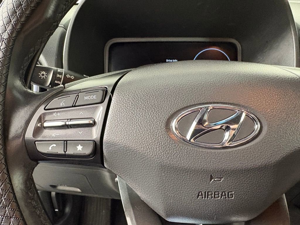 Used 2022 Hyundai Kona Limited w/ Cargo Package image 25