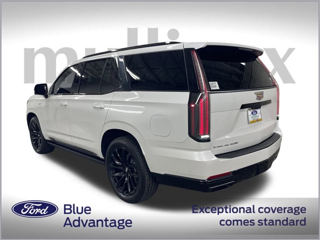 Used 2025 Cadillac Escalade Sport w/ Touring Package image 11