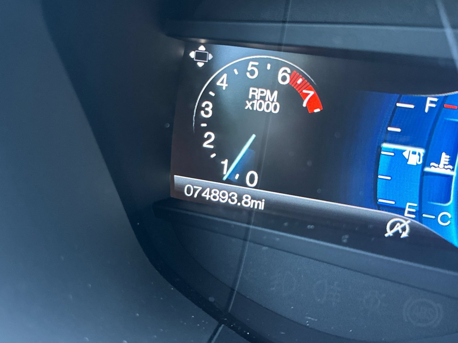 Certified 2018 Ford Fusion SE w/ Fusion SE Technology Package FWD image 31