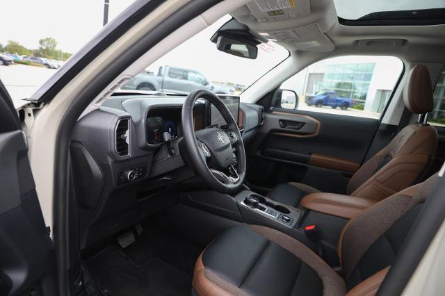 Certified 2025 Ford Bronco Sport Outer Banks w/ Outer Banks Tech Package+ AWD/4WD image 20