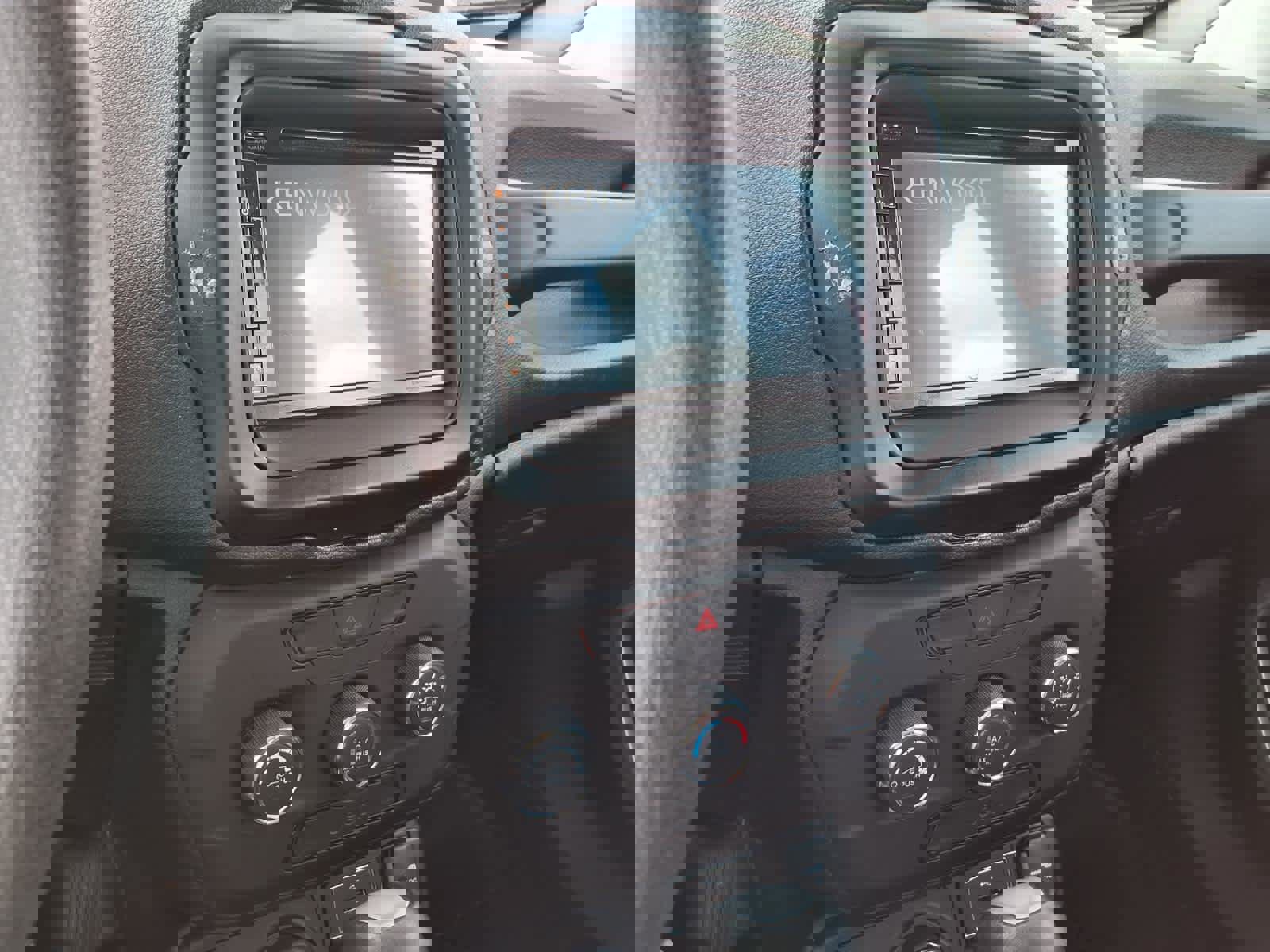 Used 2019 Jeep Renegade Sport image 12