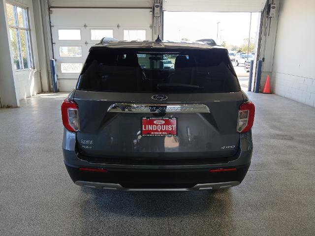 Certified 2023 Ford Explorer XLT w/ Equipment Group 202A image 4