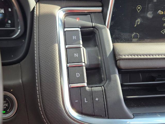 Used 2022 GMC Yukon SLT w/ SLT Premium Package AWD/4WD image 32