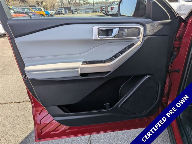 Certified 2023 Ford Explorer XLT w/ Equipment Group 202A image 11
