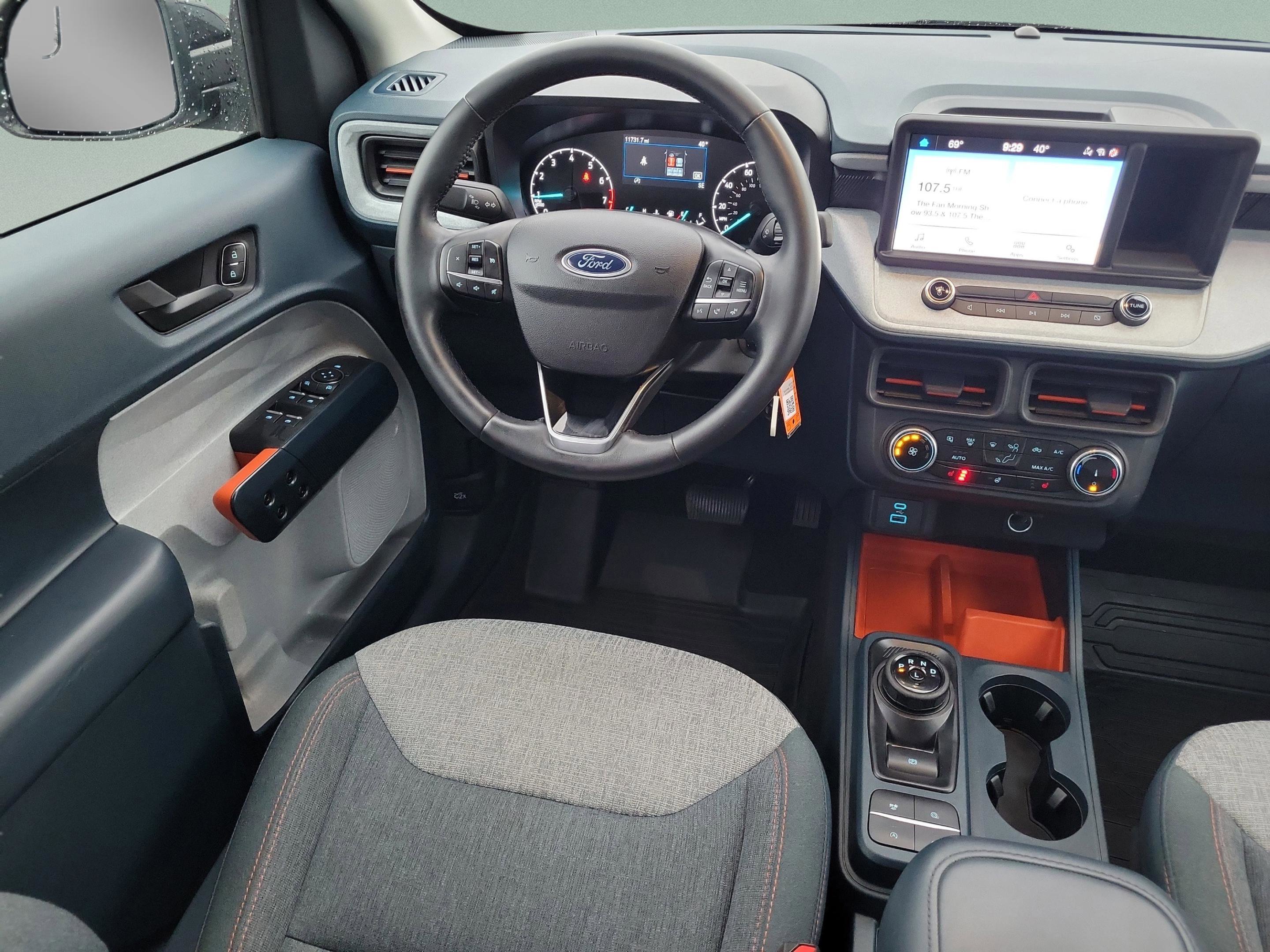 Certified 2024 Ford Maverick XLT w/ XLT Luxury Package image 11