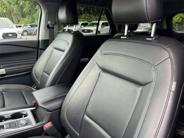 Certified 2024 Ford Explorer XLT w/ Equipment Group 202A AWD/4WD image 35