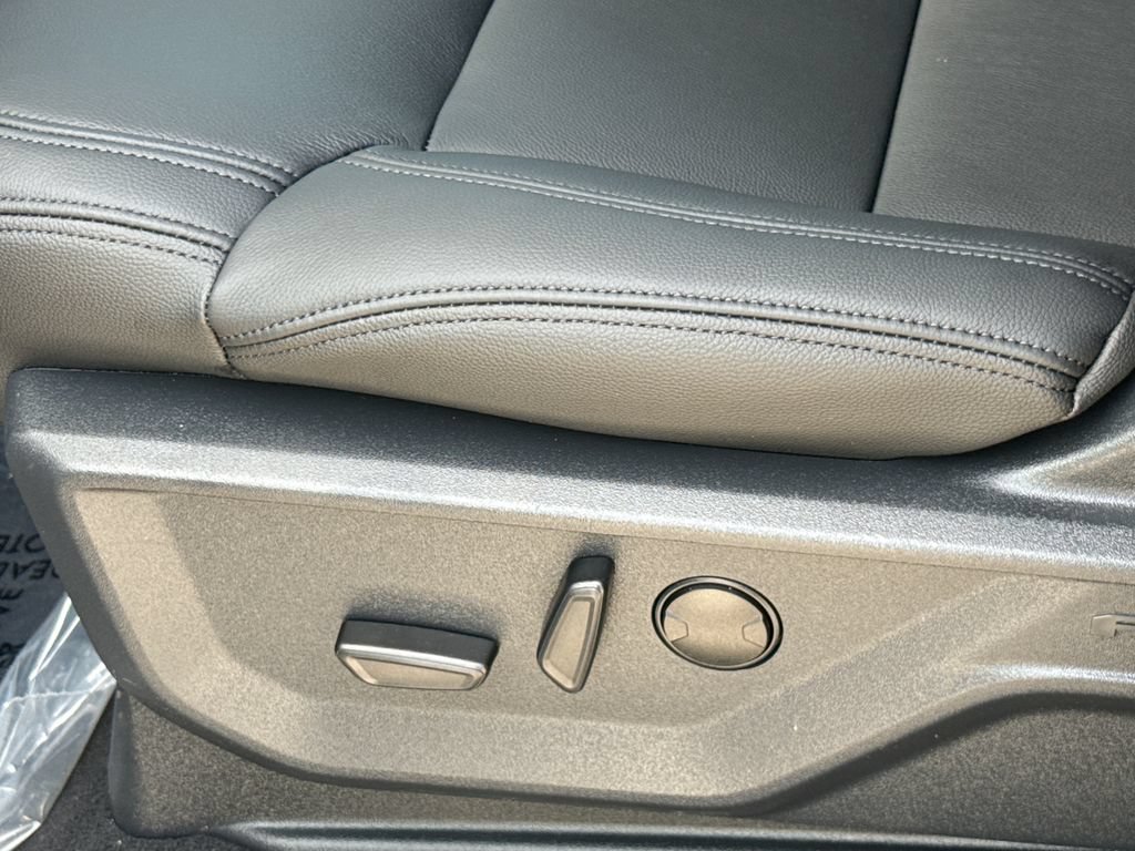 Certified 2025 Ford Expedition Active RWD image 28