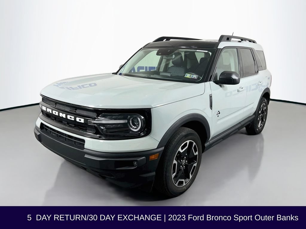 Certified 2023 Ford Bronco Sport Outer Banks w/ Tech Package AWD/4WD image 4