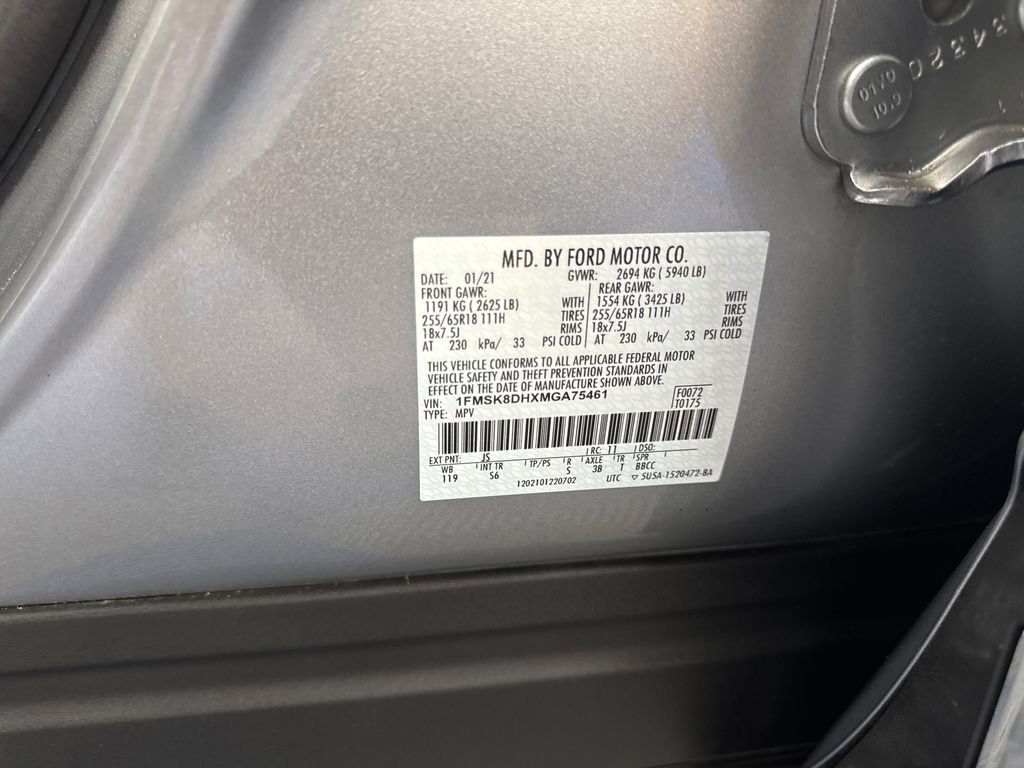 Certified 2021 Ford Explorer XLT w/ Equipment Group 202A AWD/4WD image 31