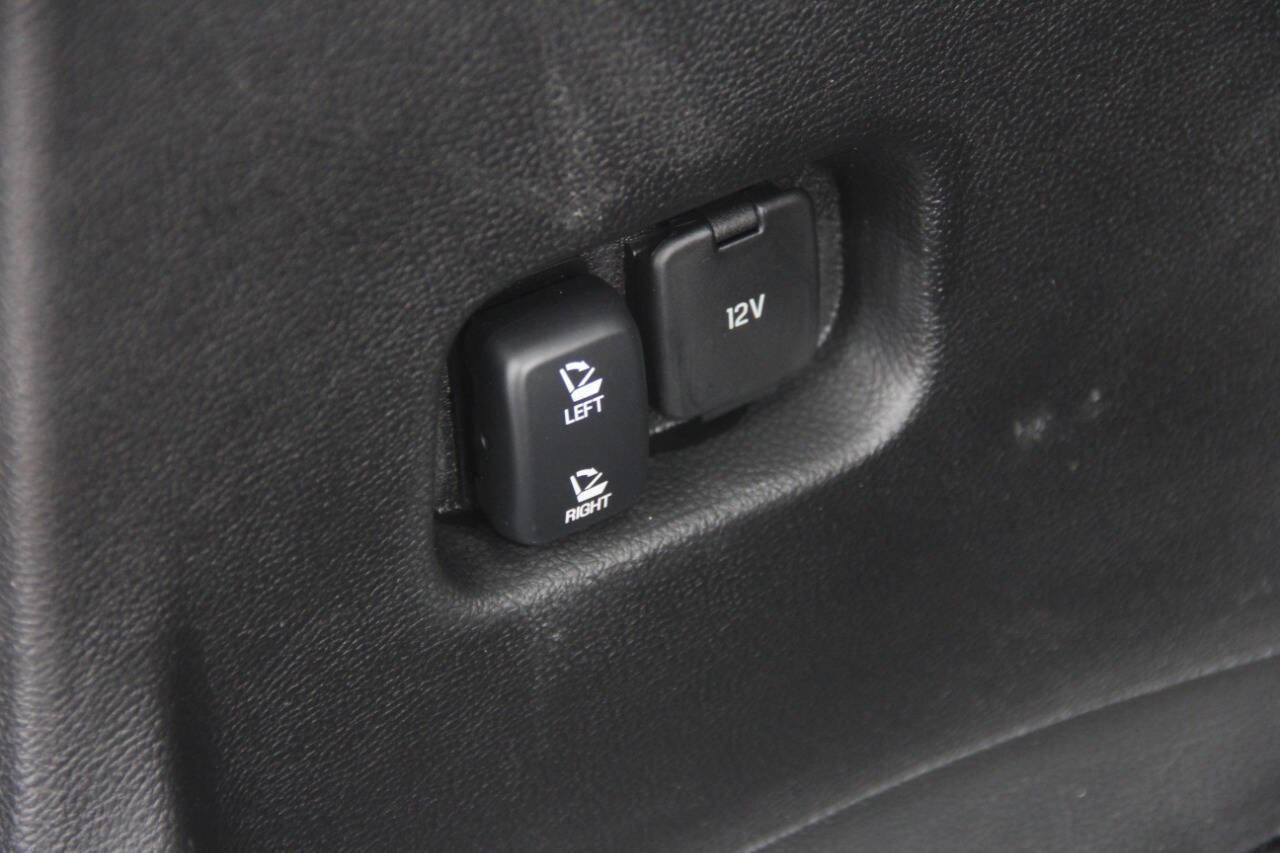 Certified 2024 Ford Edge SEL image 11