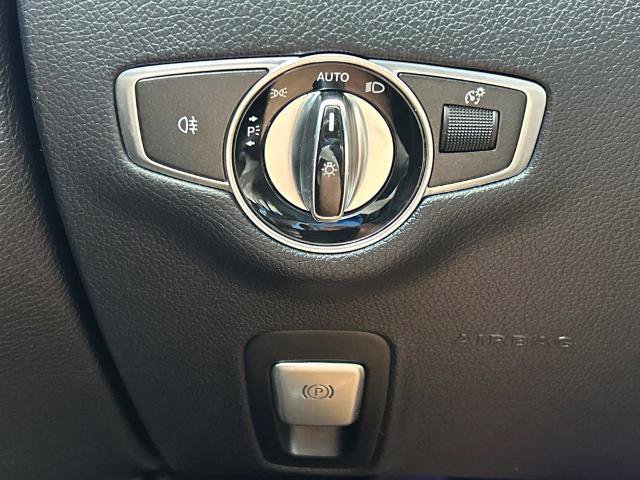 Used 2019 Mercedes-Benz E 300 image 30