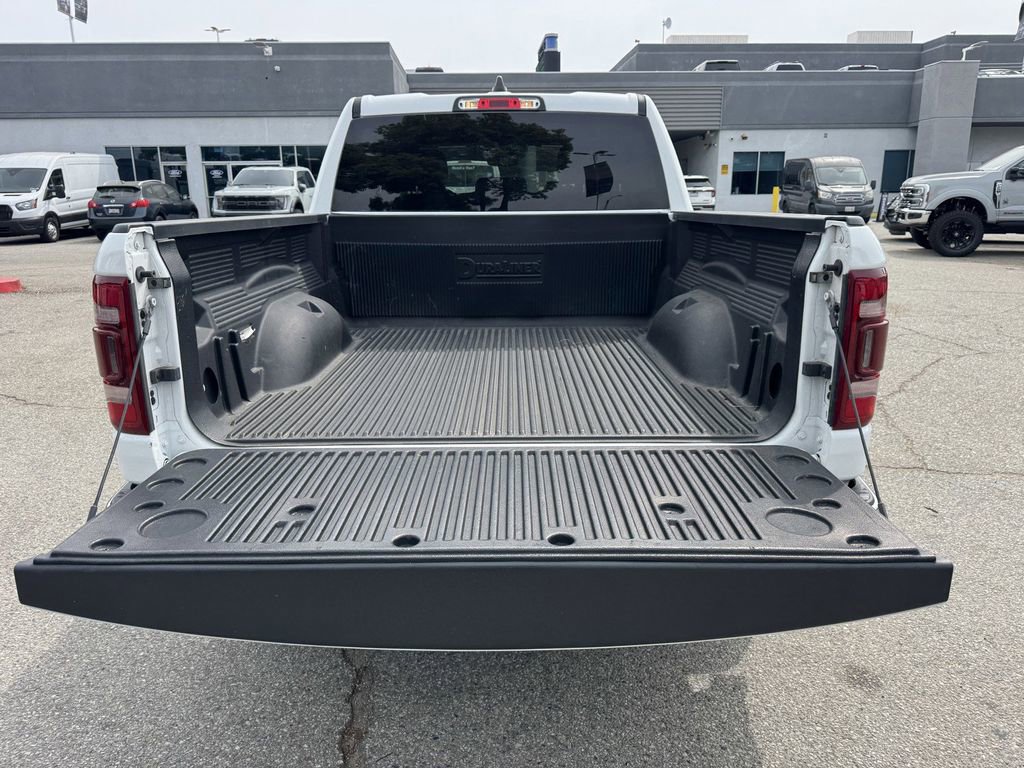 Used 2024 RAM 1500 Laramie AWD/4WD image 13