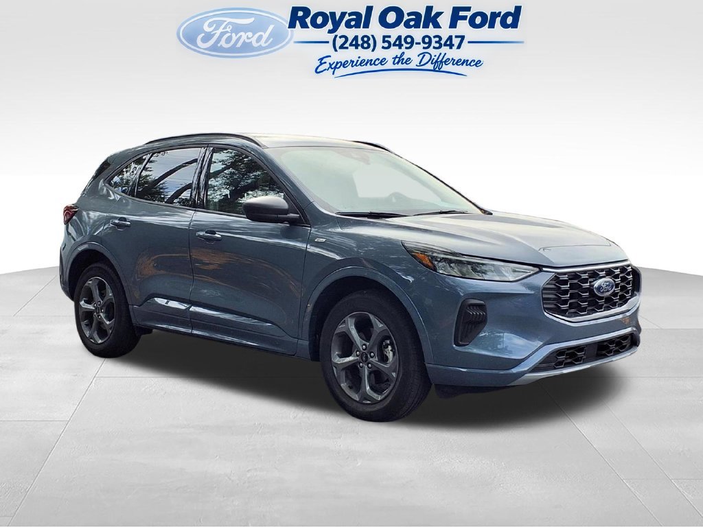 Certified 2024 Ford Escape ST-Line w/ Tech Pack #1 AWD/4WD image 1