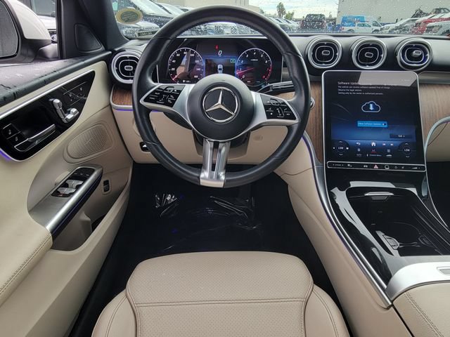 Used 2023 Mercedes-Benz C 300 Sedan image 3
