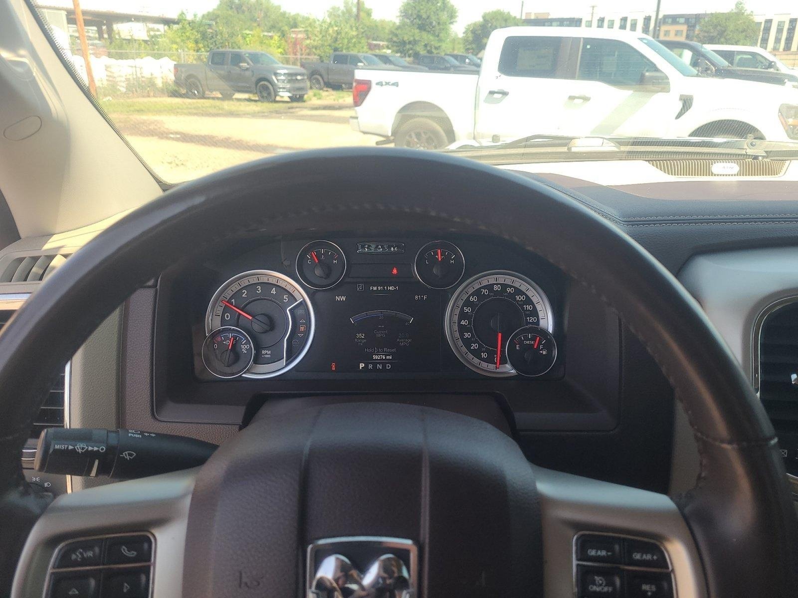 Used 2018 RAM 1500 Laramie w/ Convenience Group AWD/4WD image 10
