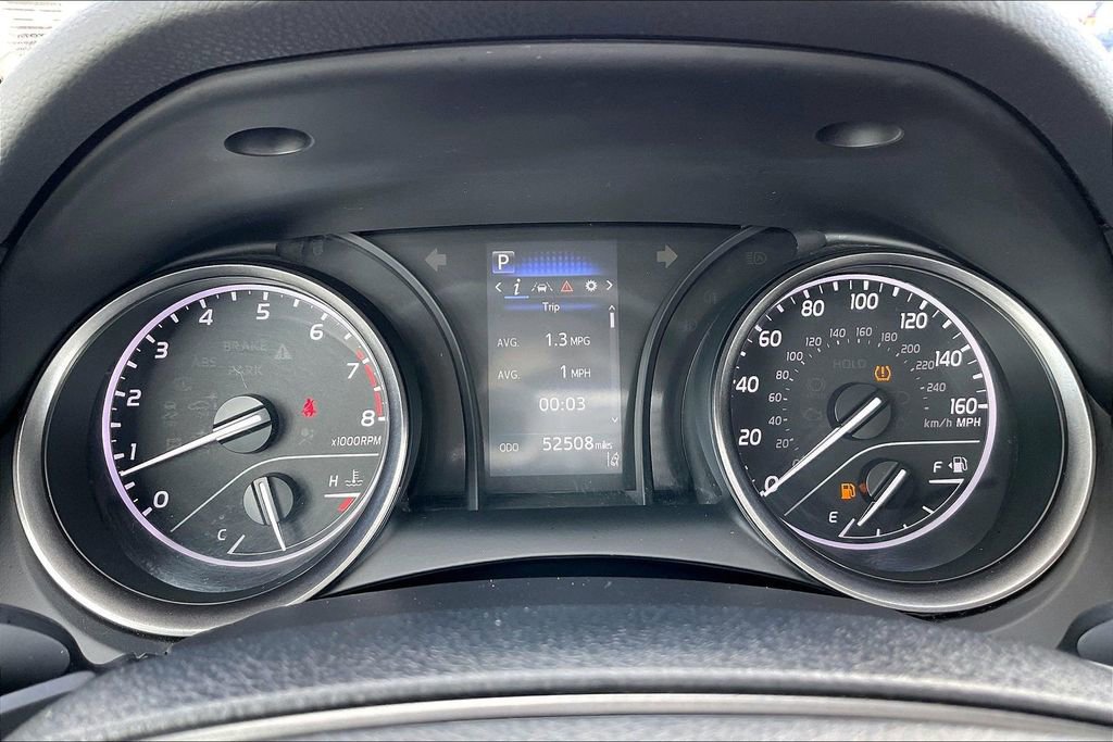 Used 2022 Toyota Camry SE image 12