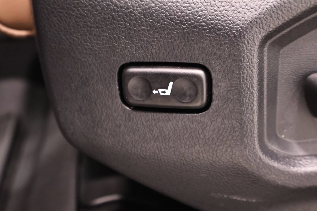 Used 2023 Toyota Tundra 1794 Edition AWD/4WD image 16